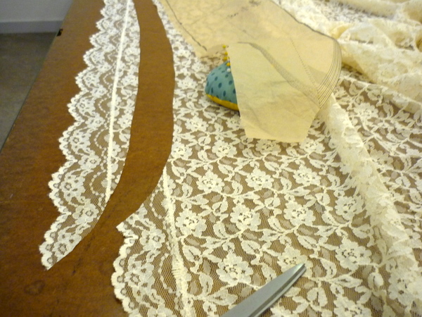 shortening lace hem