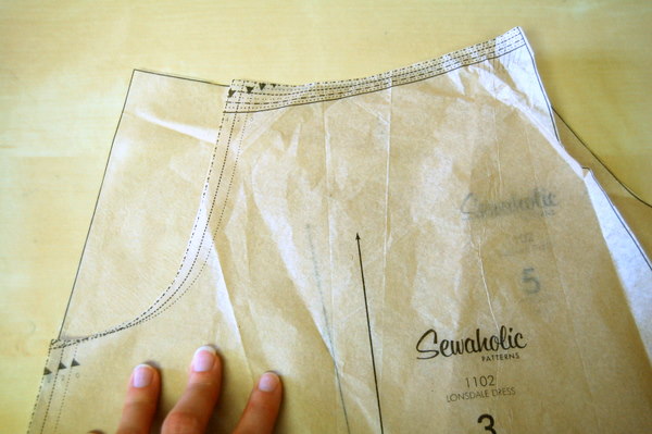 Pacific Leggings: Sewing the Back Zipper Pocket