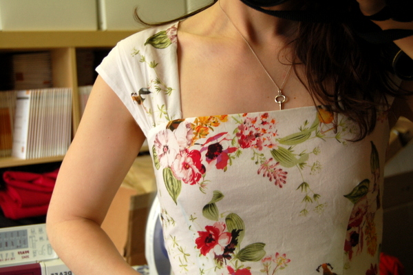 Neckline to low. We can fix it  Necklines for dresses, Low neckline dress, Diy  dress