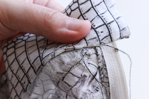 Gabriola Sew-Along #6: Finishing Inside of Waistband