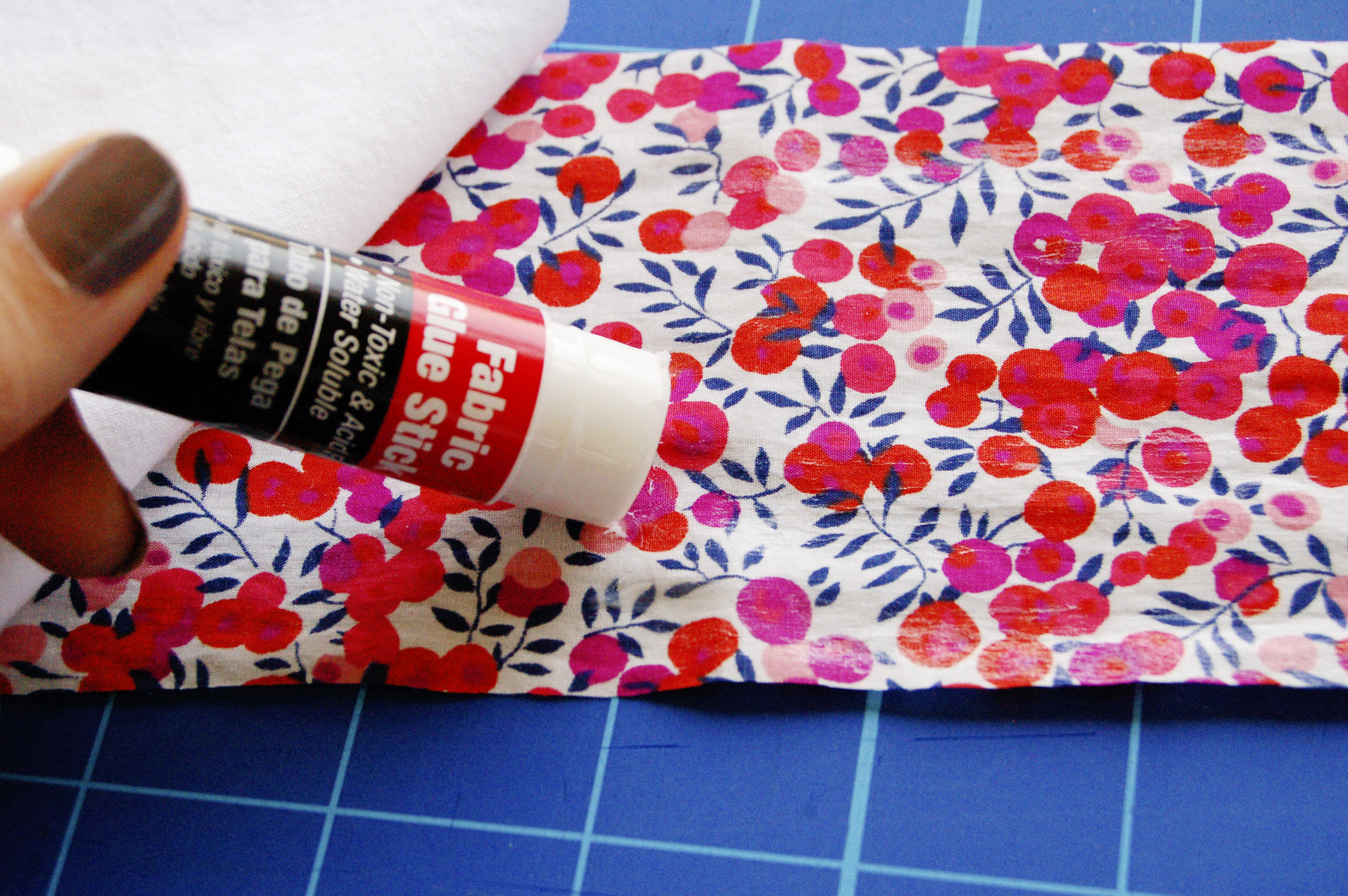 Shirtmaking: How to Glue-Baste