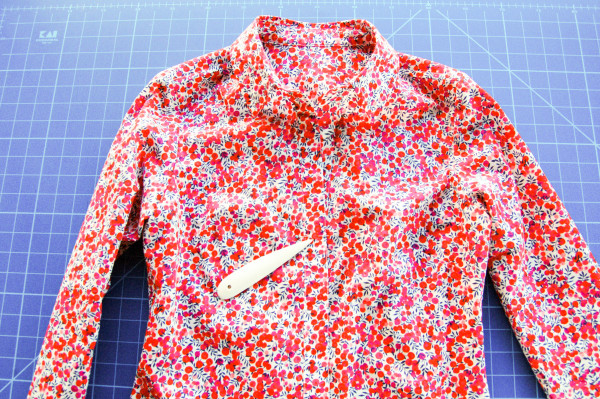Granville Shirt shirtmaking series - sewing buttons (1 of 1)-2