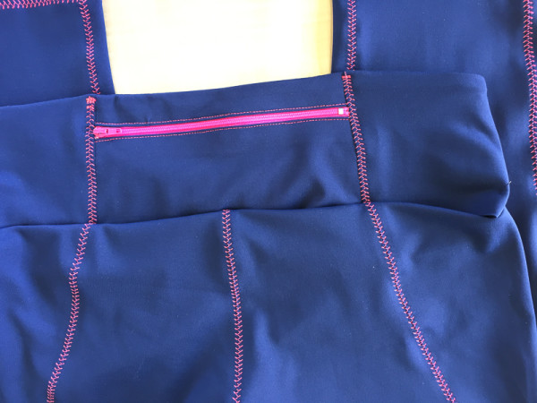 pacific leggings back zipper pocket tutorial-1-15