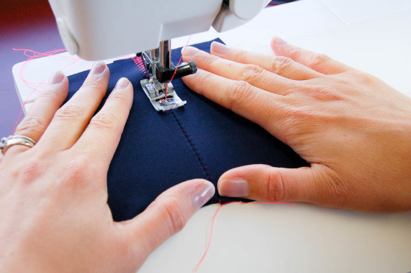 Flatlocking compared to cover stitching and overlocking – Fashion-Incubator