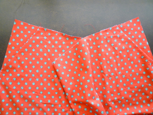 Crescent Sew-Along #12: Sewing Slash Pockets | Sewaholic