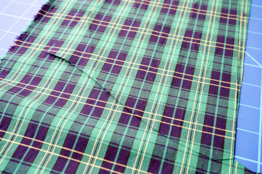 Cutting the Granville Shirt in Plaid Fabric | Sewaholic